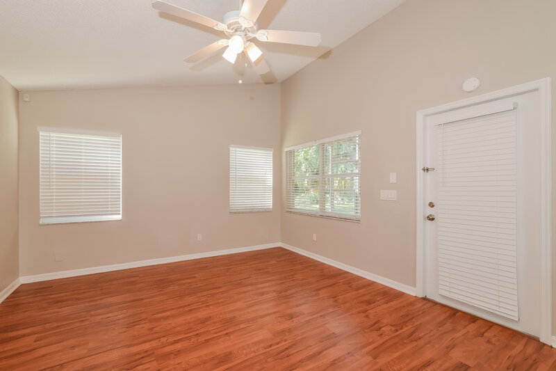 2,270/Mo, 2073 Nexus Ct Apopka, FL 32712 Dining Room View
