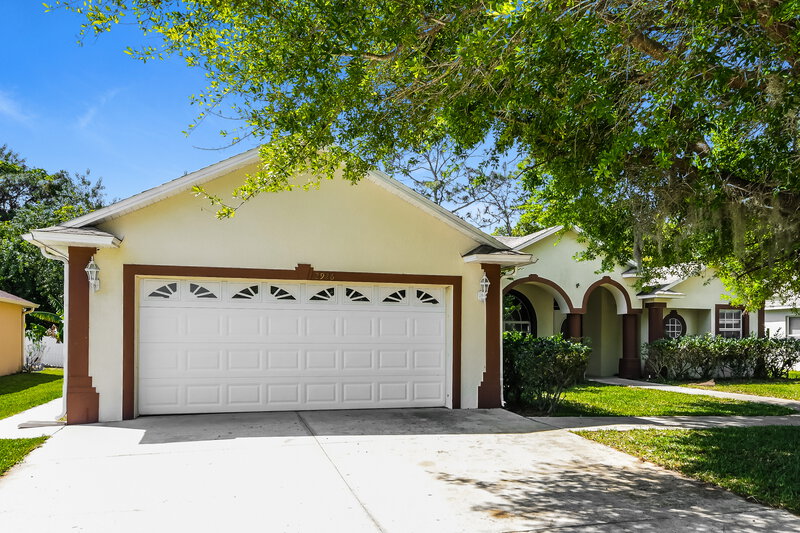 2,085/Mo, 2926 Jebidiah Loop Saint Cloud, FL 34772 Front View