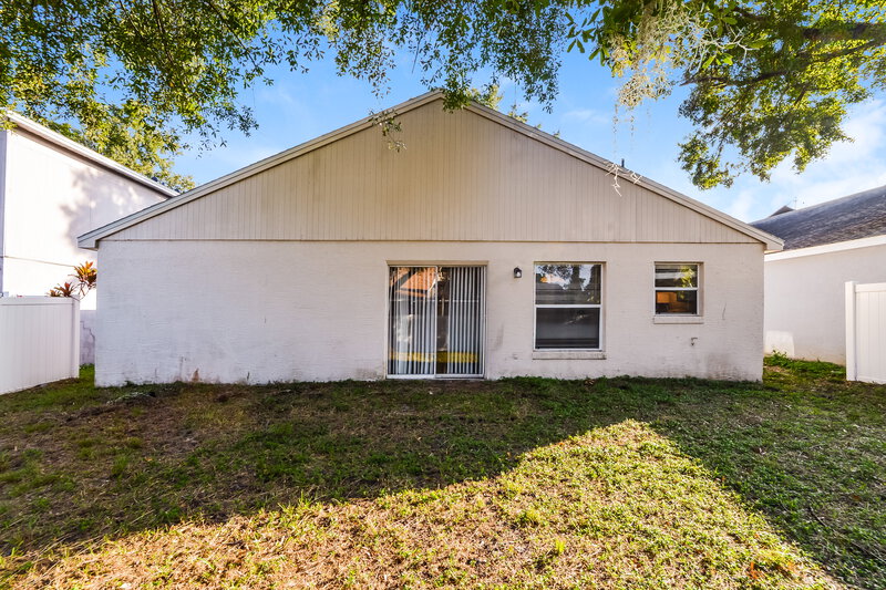 2,070/Mo, 7719 Brookway St Orlando, FL 32817 Rear View