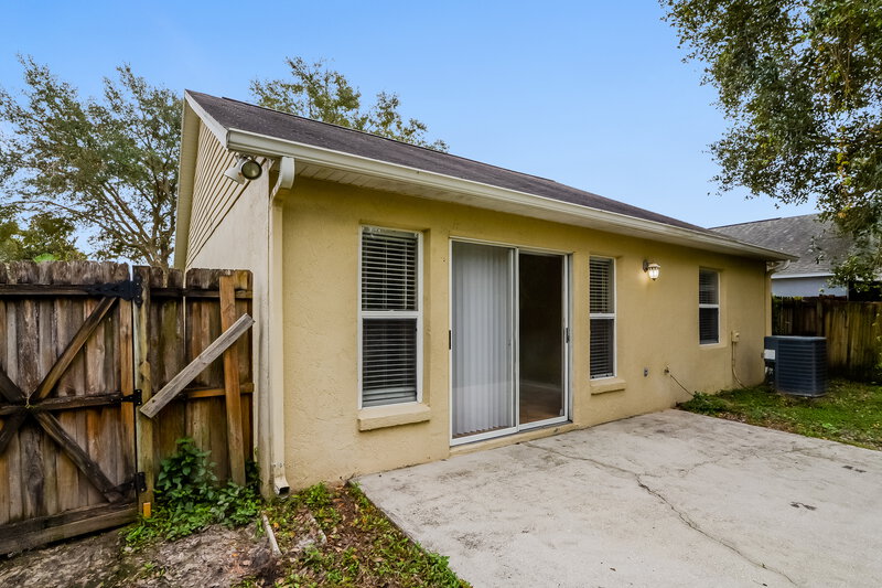2,225/Mo, 10546 Rocking a Run Orlando, FL 32825 Rear View