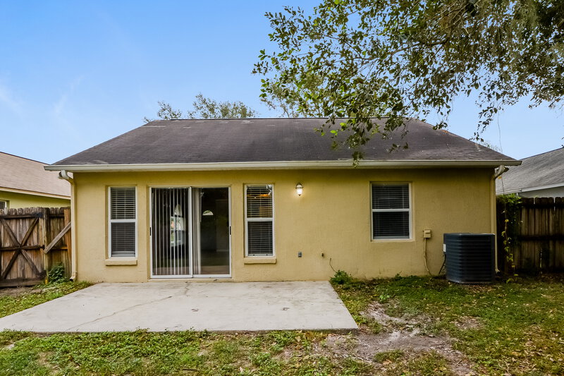 2,225/Mo, 10546 Rocking a Run Orlando, FL 32825 Rear View 2