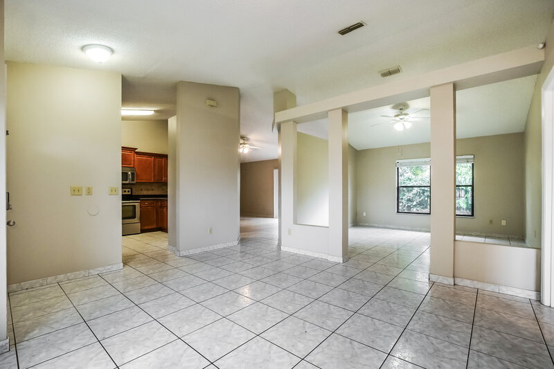 2,045/Mo, 2711 Ashley Ct Kissimmee, FL 34743 Living Room View 3