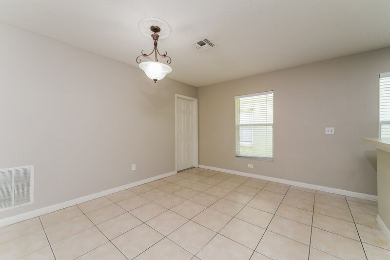 2,060/Mo, 213 Owenshire Cir Kissimmee, FL 34744 Dining Room View