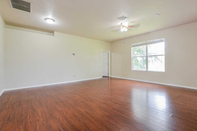 1,860/Mo, 4829 Cape Hatteras Dr Clermont, FL 34714 Living Room View
