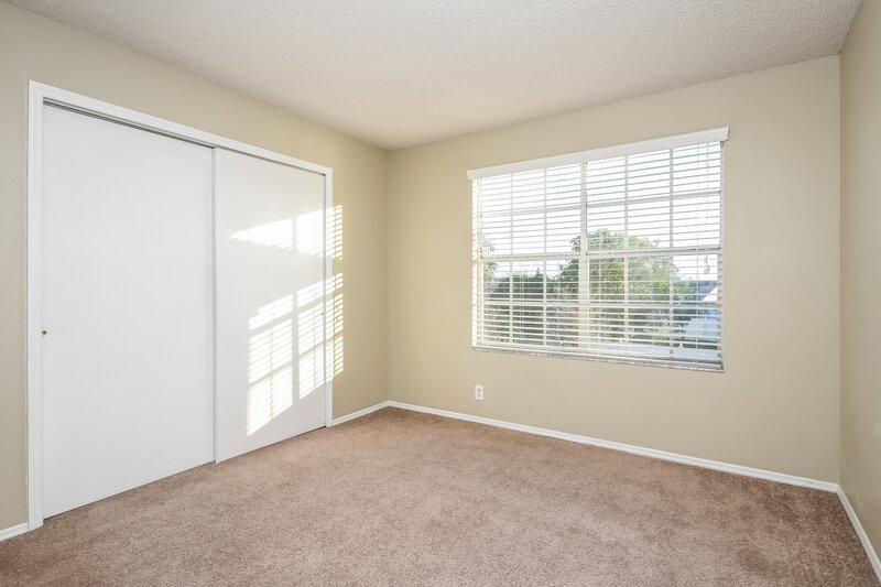 2,370/Mo, 307 Sanddollar Ct Kissimmee, FL 34743 Bedroom View 2