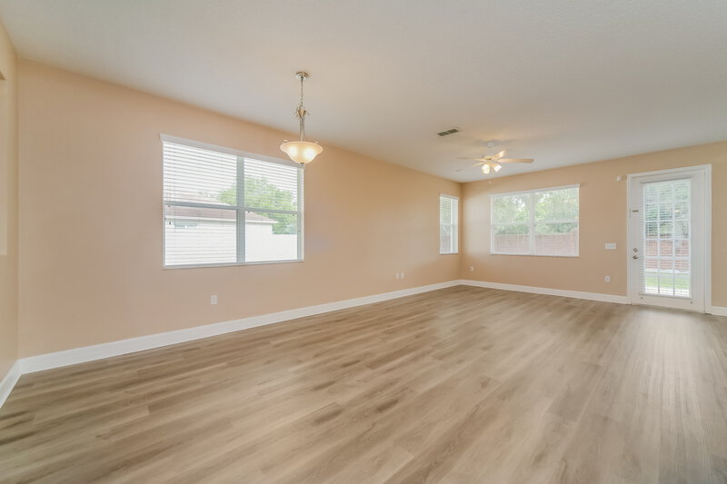 2,380/Mo, 2057 Bearing Ln Kissimmee, FL 34744 Dining Room View