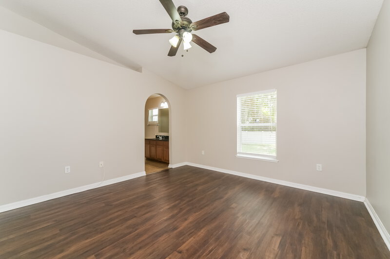 2,130/Mo, 5470 Silver Thistle Ln Saint Cloud, FL 34772 Main Bedroom View