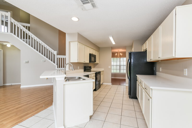 2,550/Mo, 1027 Woodsong Way Clermont, FL 34714 Kitchen View