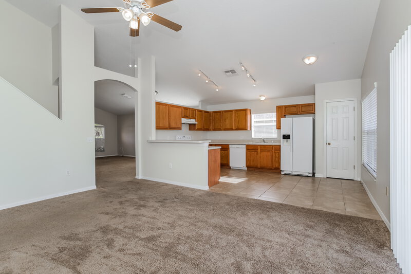 2,285/Mo, 1300 Creekview Ct Saint Cloud, FL 34772 Family Room View