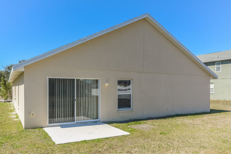 2,035/Mo, 2628 Sunningdale Dr Kissimmee, FL 34746 Rear View