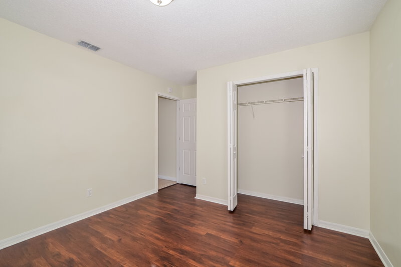 2,200/Mo, 8000 Stirrupwood Ct Orlando, FL 32818 Bedroom View 4