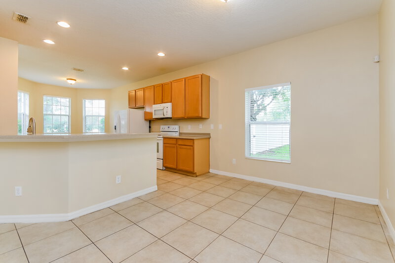 2,365/Mo, 5516 Cape Hatteras Dr Clermont, FL 34714 Dining Room View
