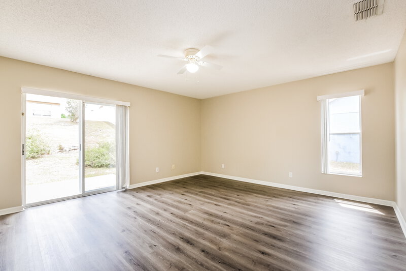2,165/Mo, 13117 Moonflower Ct Clermont, FL 34711 Living Room View 3