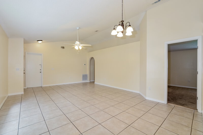 2,055/Mo, 12641 Parkbury Dr Orlando, FL 32828 Dining Room View