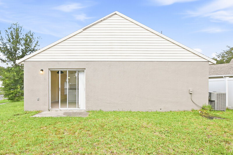 2,035/Mo, 12641 Parkbury Dr Orlando, FL 32828 Rear View 2