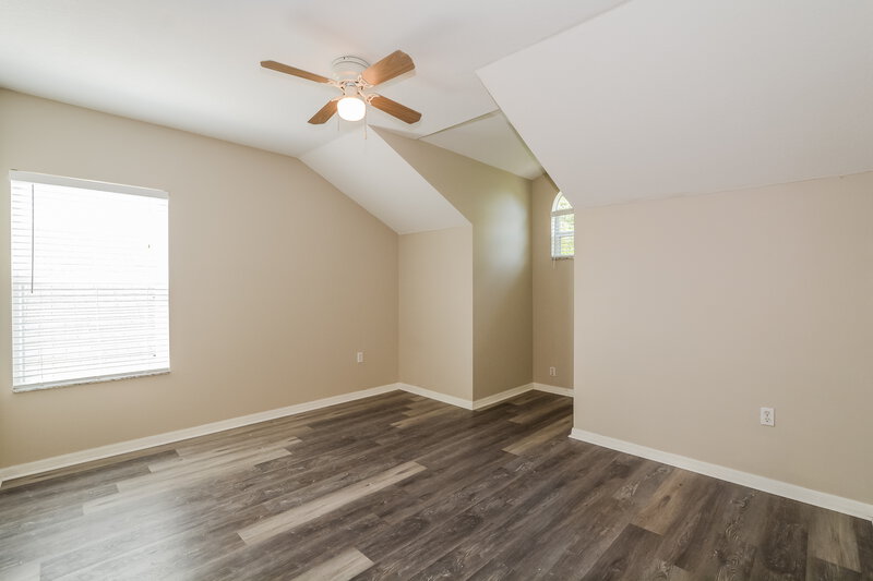 2,485/Mo, 1931 Colonial Woods Blvd Orlando, FL 32826 Bedroom View 3