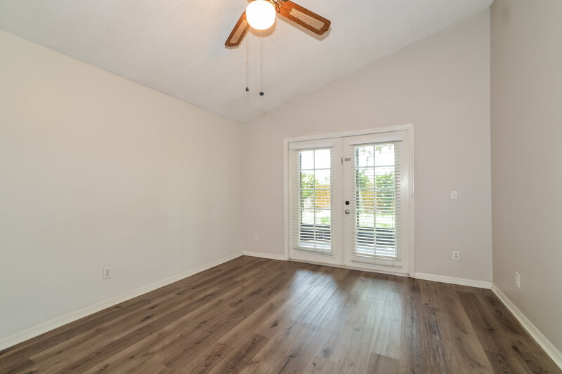 2,455/Mo, 502 Valencia Place Cir Orlando, FL 32825 Main Bedroom View