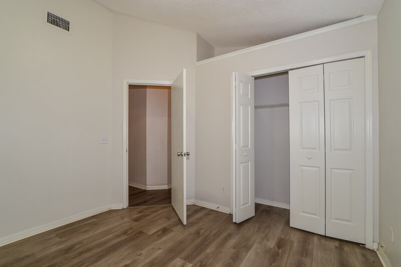 2,455/Mo, 502 Valencia Place Cir Orlando, FL 32825 Bedroom View 4