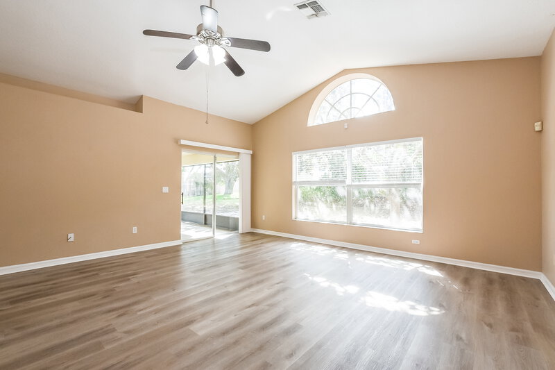 2,455/Mo, 1688 Golfside Village Ct Apopka, FL 32712 Main Bedroom View 2