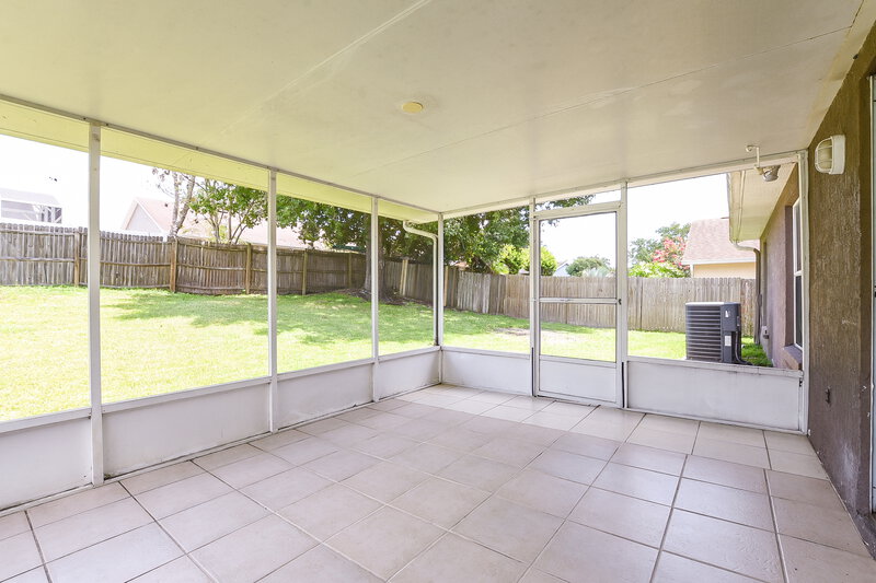 2,450/Mo, 2556 Coachbridge Ct Oviedo, FL 32766 Sun Room View