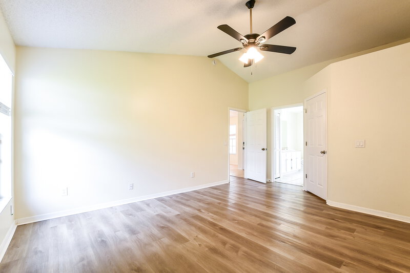 2,450/Mo, 2556 Coachbridge Ct Oviedo, FL 32766 Main Bedroom View