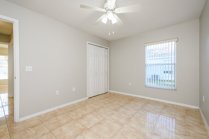2,140/Mo, 1939 Peridot Cir Kissimmee, FL 34743 Bedroom View 3