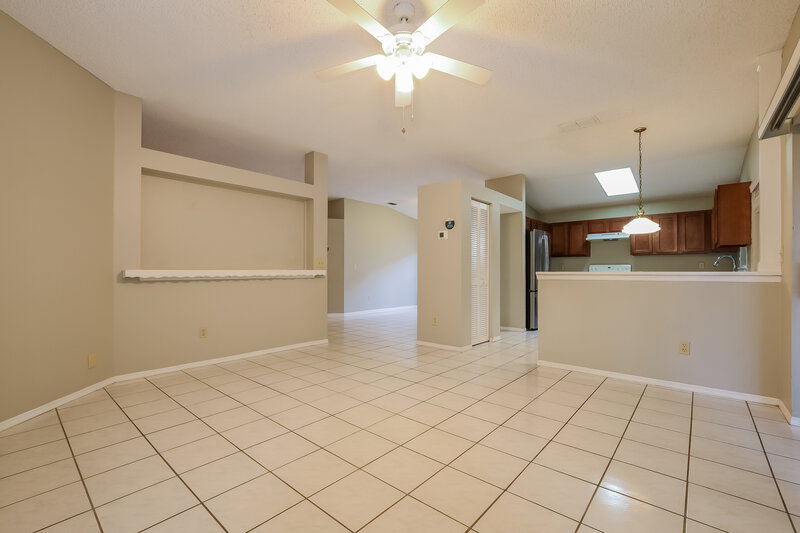1,880/Mo, 342 Cello Cir Winter Springs, FL 32708 Living Room View 2