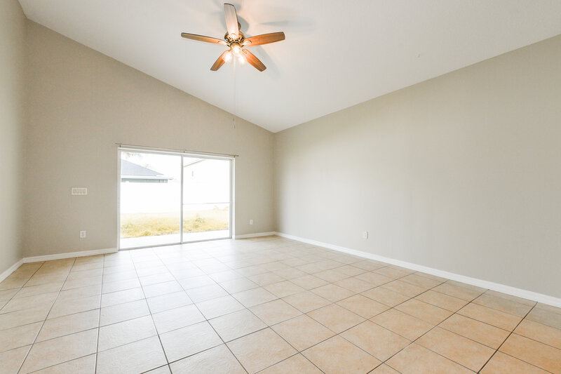 2,685/Mo, 125 Conch Key Way Sanford, FL 32771 Family Room View
