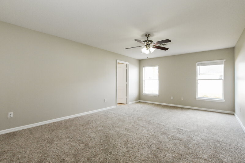 2,685/Mo, 125 Conch Key Way Sanford, FL 32771 Main Bedroom View
