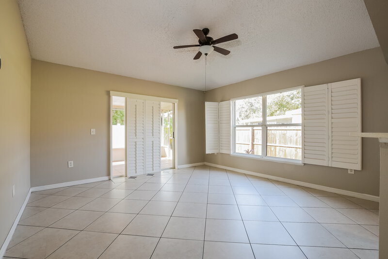 2,380/Mo, 1356 Honey Rd Apopka, FL 32712 Dining Room View