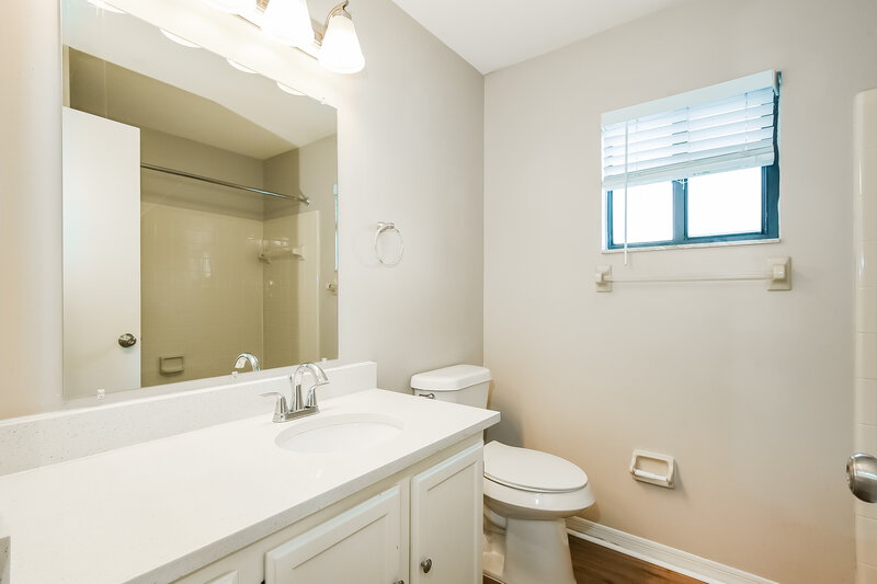 2,335/Mo, 1011 Manigan Ave Oviedo, FL 32765 Bathroom View