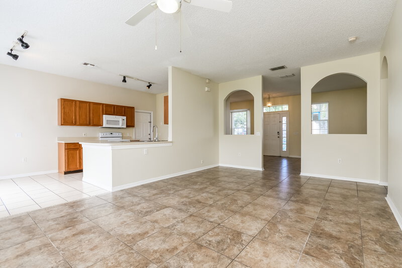 2,380/Mo, 2510 Sherbrook Ln Kissimmee, FL 34743 Living Room View 3