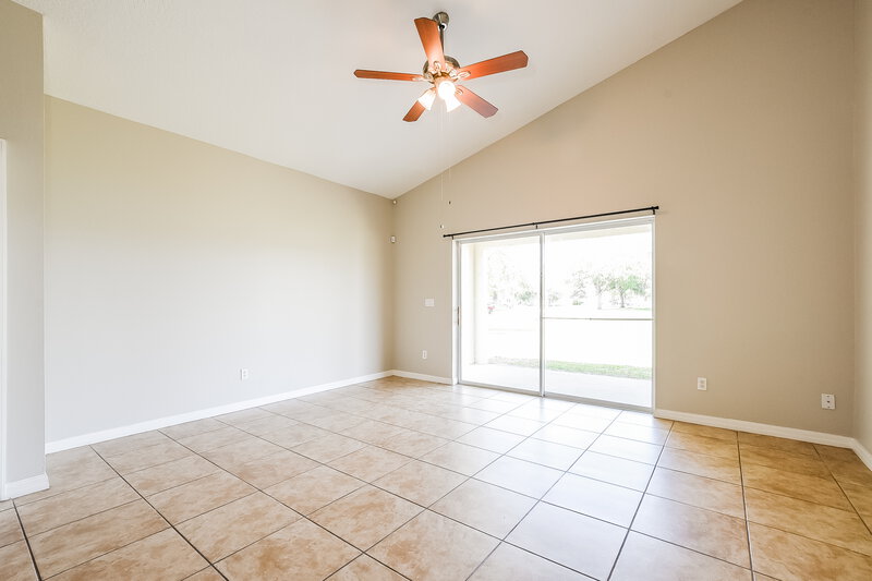 2,415/Mo, 4385 Spring Blossom Dr Kissimmee, FL 34746 Dining Room View