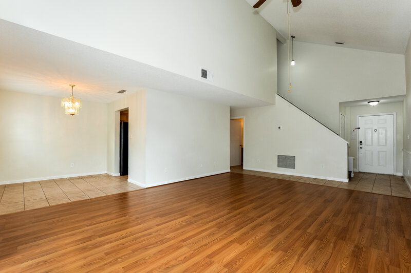 2,265/Mo, 580 Spinnaker Way Lake Mary, FL 32746 Living Room View 4