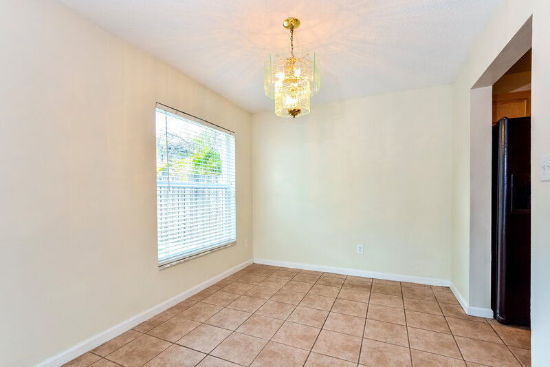 2,265/Mo, 580 Spinnaker Way Lake Mary, FL 32746 Dining Room View