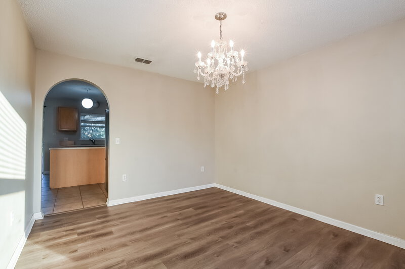 2,000/Mo, 5309 Sunset Canyon Dr Kissimmee, FL 34758 Dining Room View