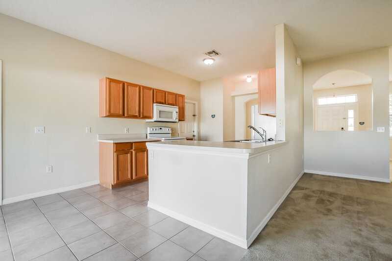 1,955/Mo, 2516 Teak Ct Kissimmee, FL 34743 Kitchen View 2