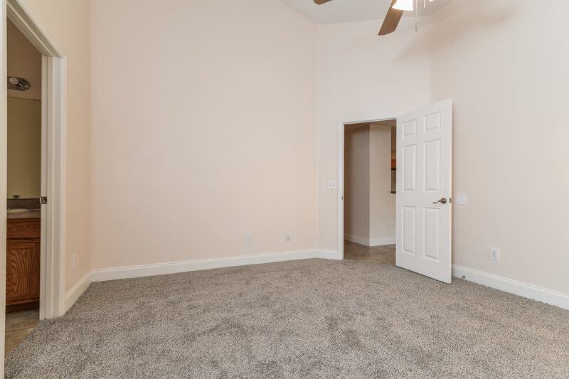 2,060/Mo, 2708 Eagle Creek Ct Kissimmee, FL 34746 Main Bedroom View