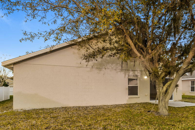 2,060/Mo, 2708 Eagle Creek Ct Kissimmee, FL 34746 Rear View