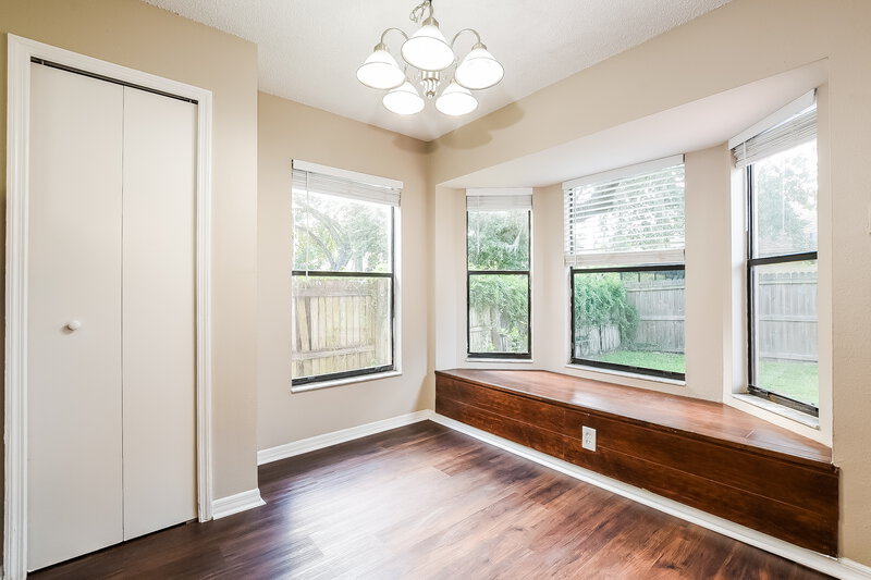 2,170/Mo, 2197 Grasmere Dr Apopka, FL 32703 Breakfast Nook View