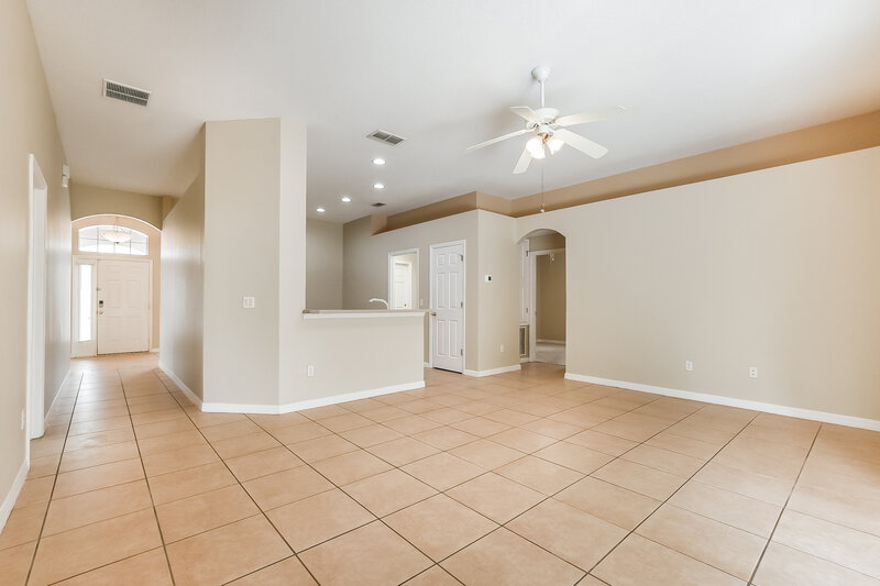 2,465/Mo, 4322 Rock Hill Loop Apopka, FL 32712 Family Room View