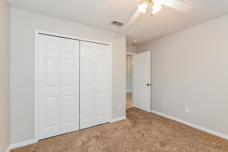 2,330/Mo, 17113 Woodcrest Way Clermont, FL 34714 Bedroom View 3