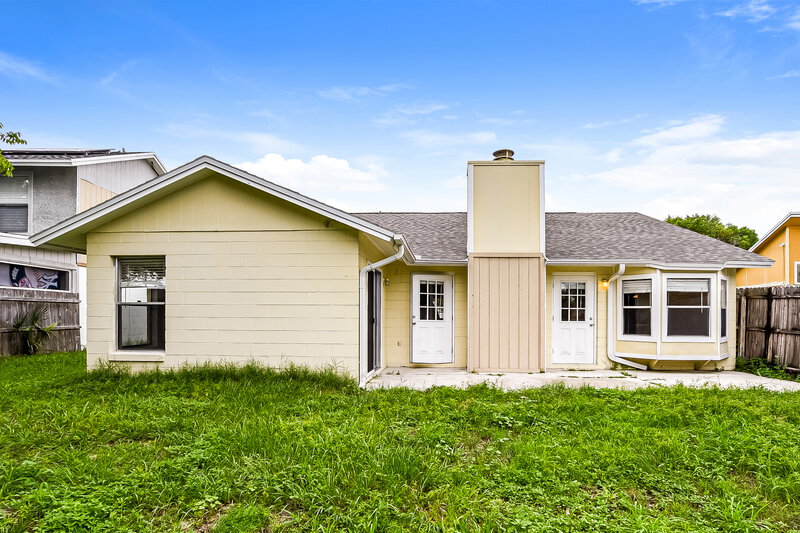 2,155/Mo, 9324 Pavillion Dr Orlando, FL 32825 Rear View