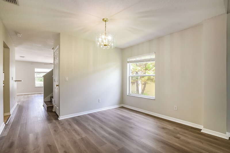 2,920/Mo, 2217 Heathwood Cir Orlando, FL 32828 Dining Room View 2