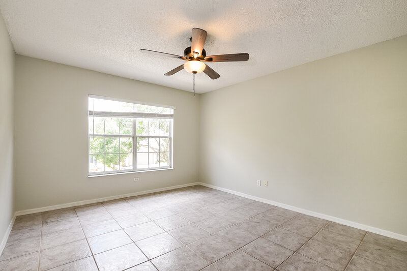 2,920/Mo, 2217 Heathwood Cir Orlando, FL 32828 Main Bedroom View 2