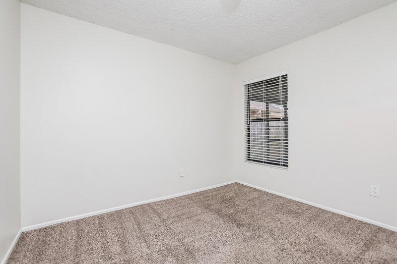 2,205/Mo, 3485 S Saint Lucie Dr Casselberry, FL 32707 Bedroom View 2