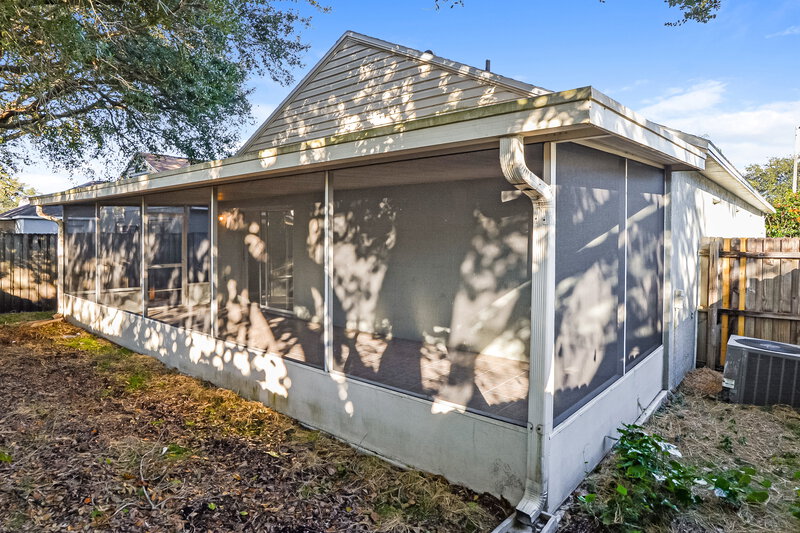 2,120/Mo, 514 Caladesi Trl Orlando, FL 32807 Rear View