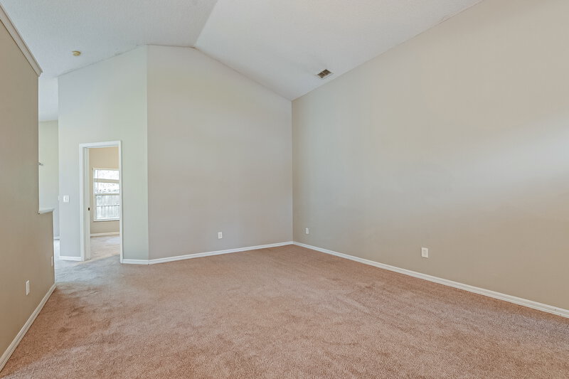 2,420/Mo, 13628 Emeraldview Dr Orlando, FL 32828 Living Room View 3