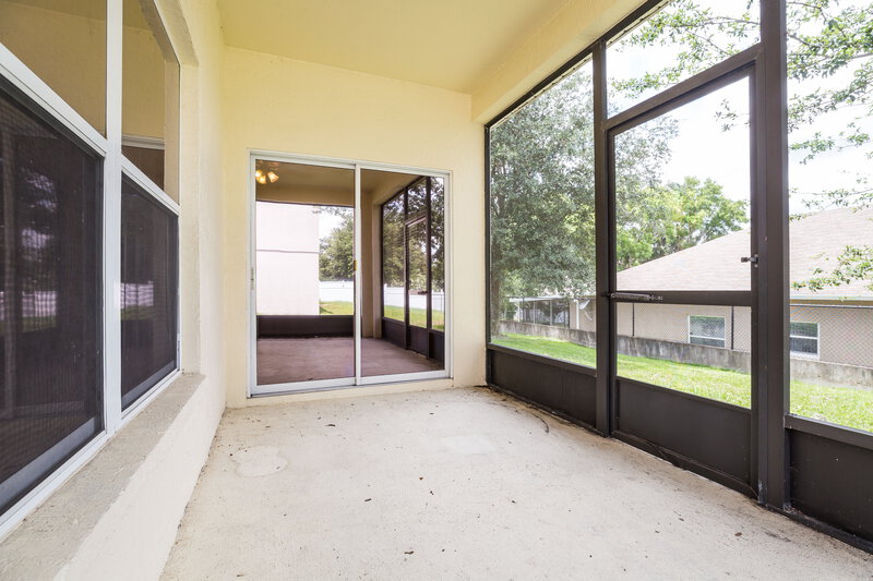 2,160/Mo, 7743 Rex Hill Trl Orlando, FL 32818 Sun Room View