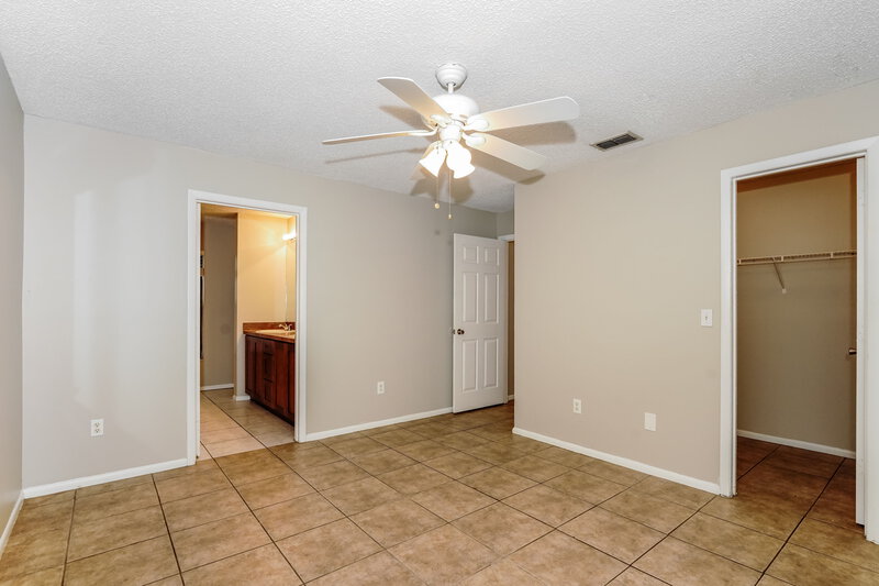 2,195/Mo, 1001 Pond Apple Ct Oviedo, FL 32765 Main Bedroom View